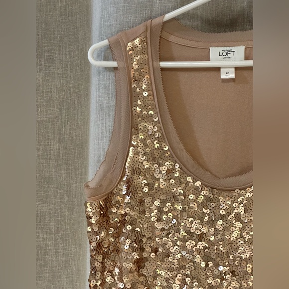 Ann Taylor LOFT Petites Tank Top Full Front Sequins, Size LP, Beige/Gold - Picture 2 of 10